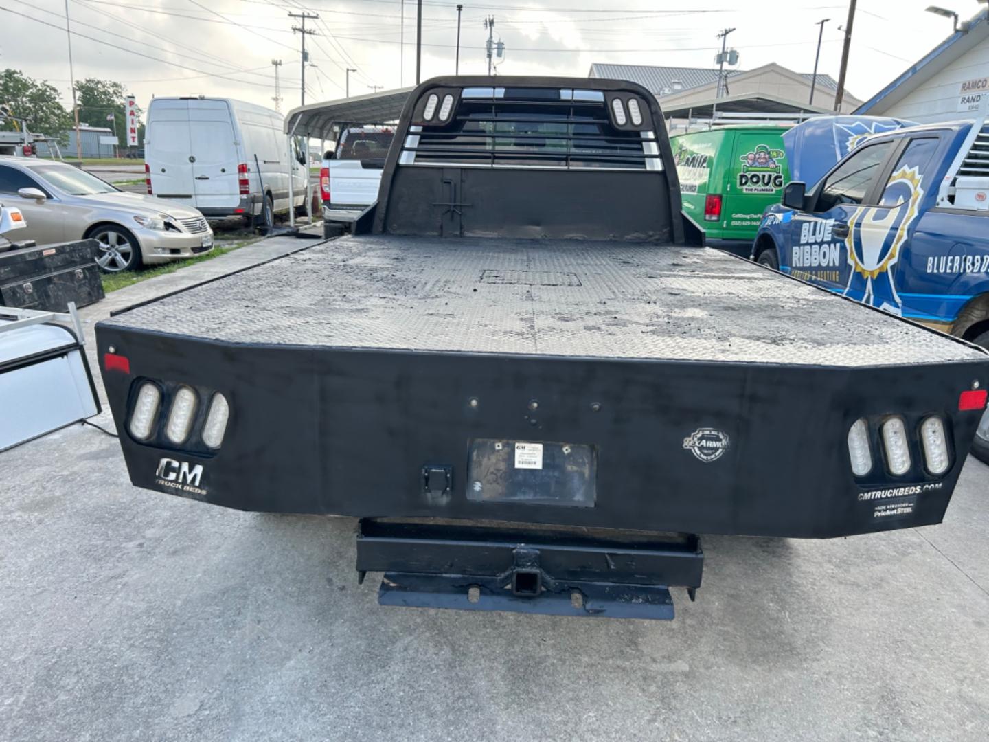 2020 White RAM 5500 Crew Cab LWB 4WD DRW (3C7WRNFL9LG) with an 6.7L L6 OHV 24V TURBO DIESEL engine, located at 1687 Business 35 S, New Braunfels, TX, 78130, (830) 625-7159, 29.655487, -98.051491 - Photo#7